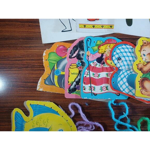 Rare Vintage Sewing Cards "A Tisket, A Tasket A Green And Yellow Basket" - Picture 11 of 16